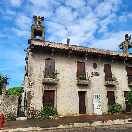 Hostal Casa De Las Gargolas Amapala エクステリア 写真