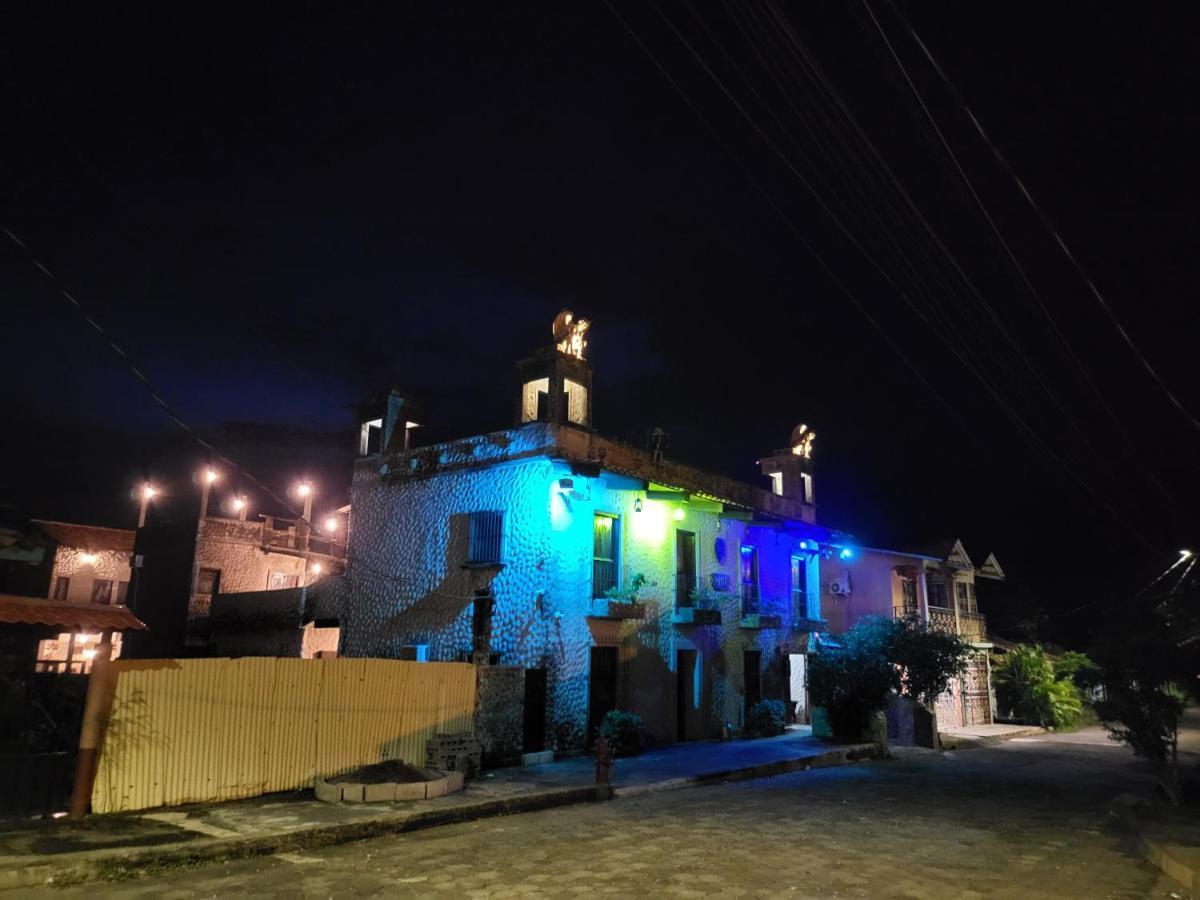 Hostal Casa De Las Gargolas Amapala エクステリア 写真