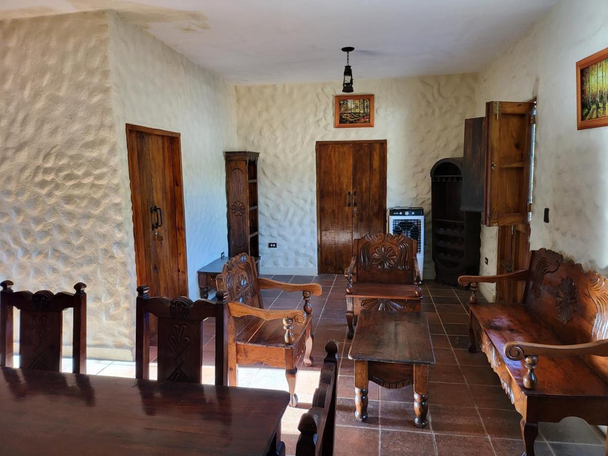Hostal Casa De Las Gargolas Amapala エクステリア 写真