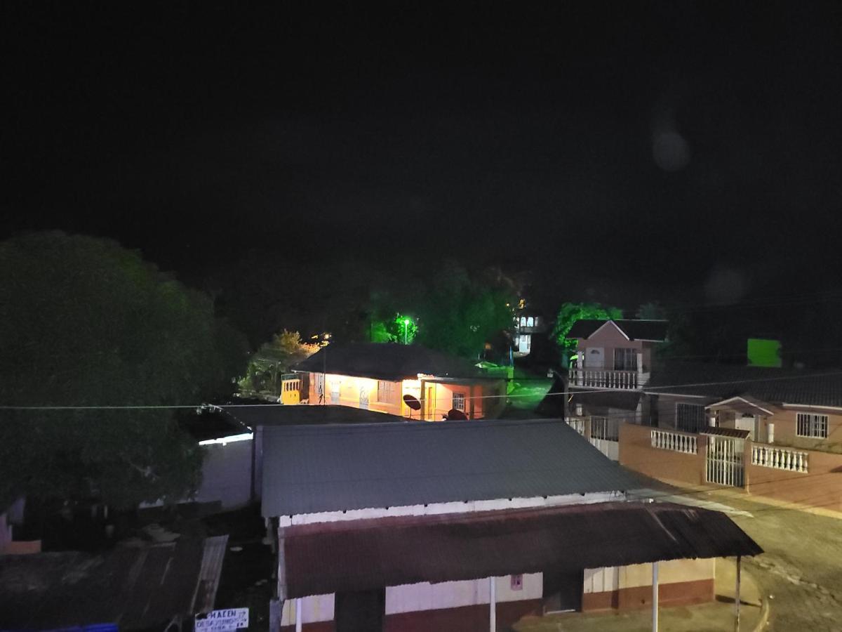 Hostal Casa De Las Gargolas Amapala エクステリア 写真