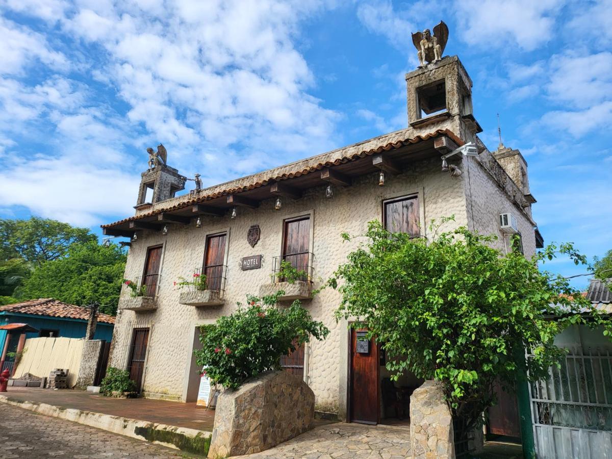 Hostal Casa De Las Gargolas Amapala エクステリア 写真
