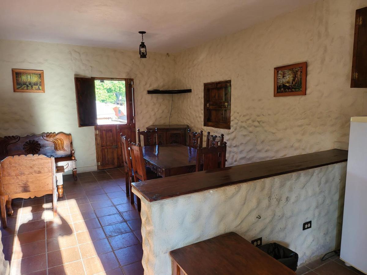Hostal Casa De Las Gargolas Amapala エクステリア 写真