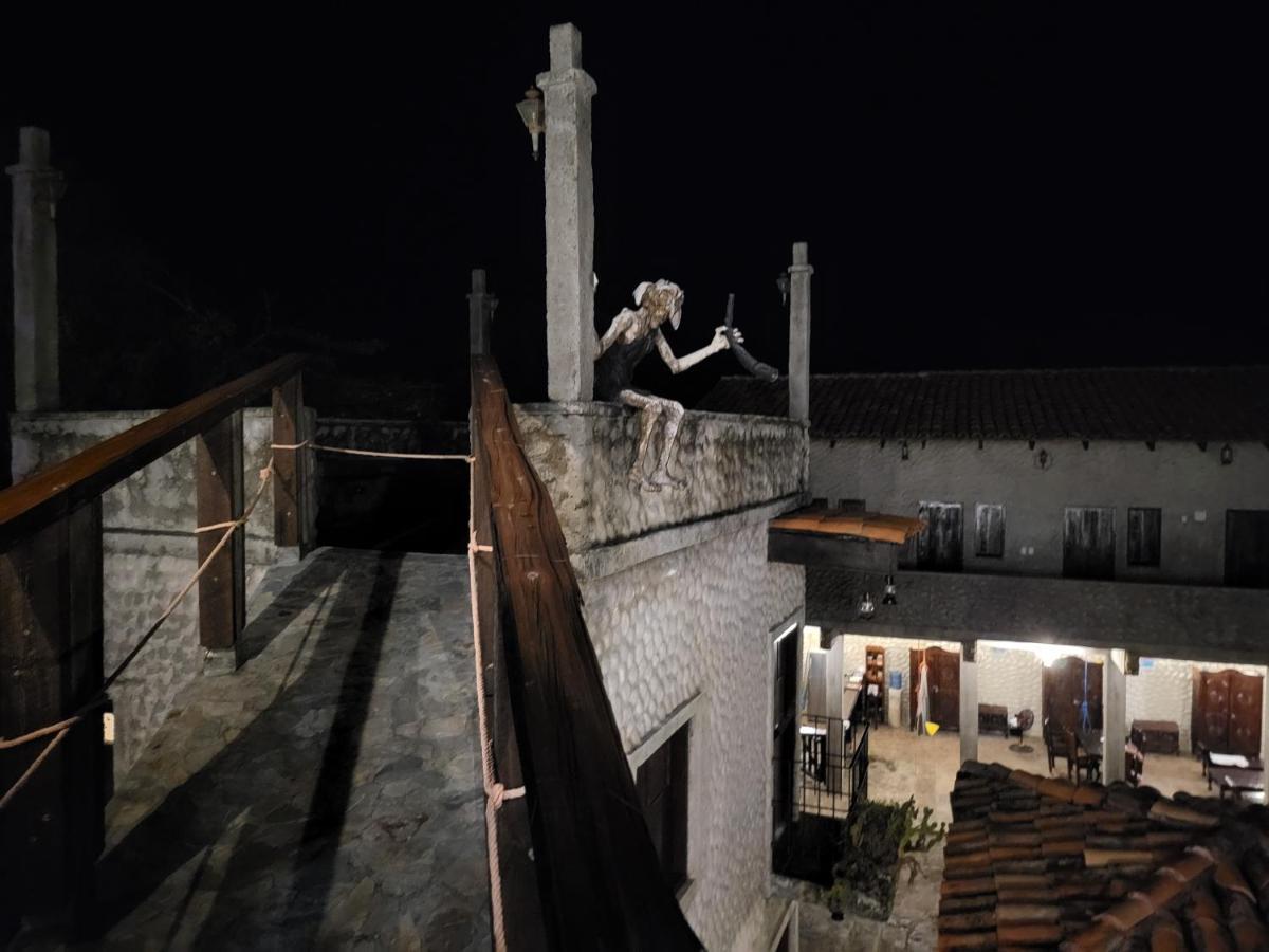 Hostal Casa De Las Gargolas Amapala エクステリア 写真