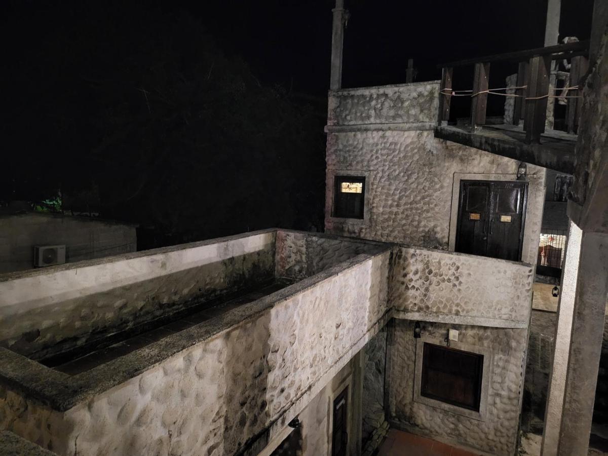 Hostal Casa De Las Gargolas Amapala エクステリア 写真