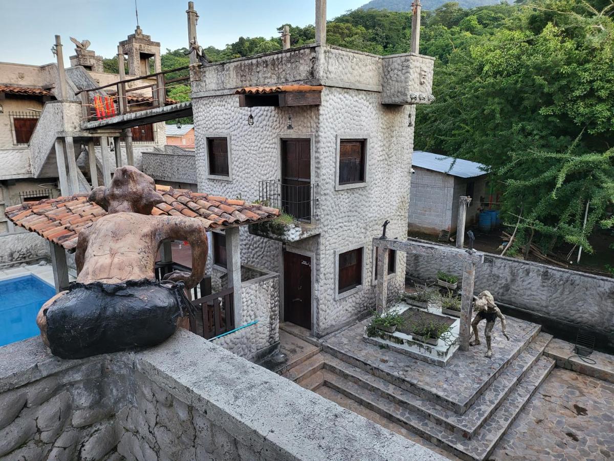 Hostal Casa De Las Gargolas Amapala エクステリア 写真
